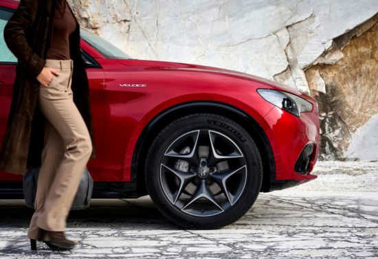 stelvio_550x377px - 1